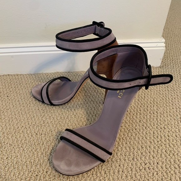 Gucci lavender and mauve sandals - Picture 3 of 4